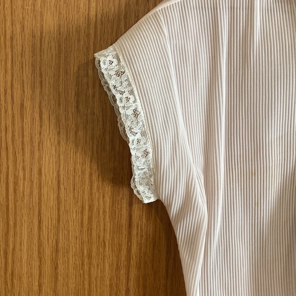 Light Pink and Lace Sheer Vintage Blouse - Picture 4 of 7
